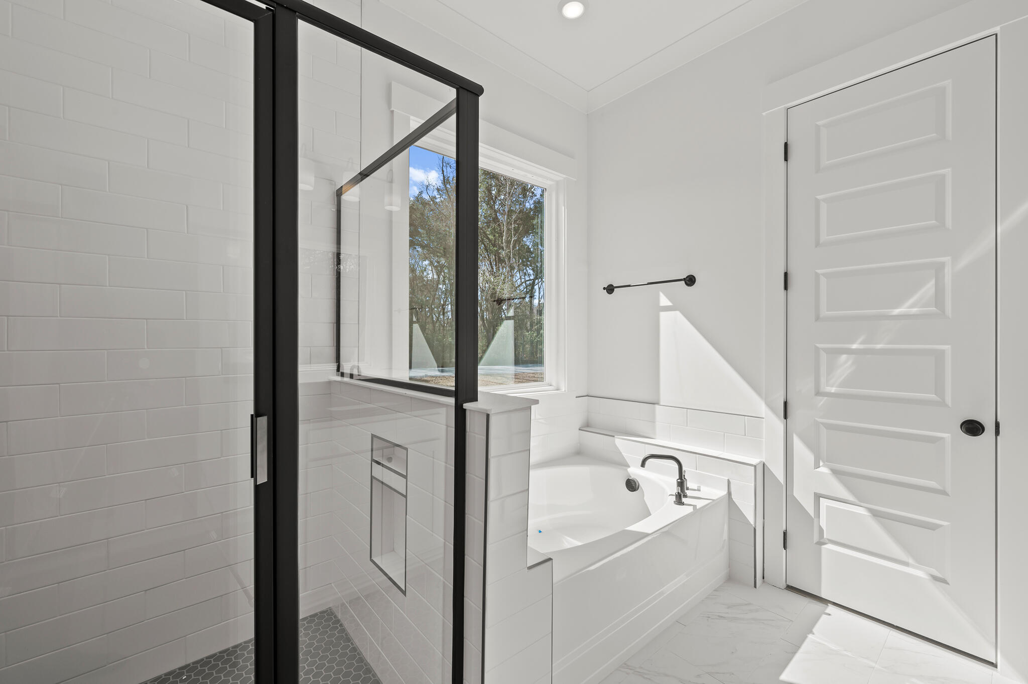 2841 Auldreeke Road Johns Island, SC 29455 - Photo 15 of 29 Primary Bathroom