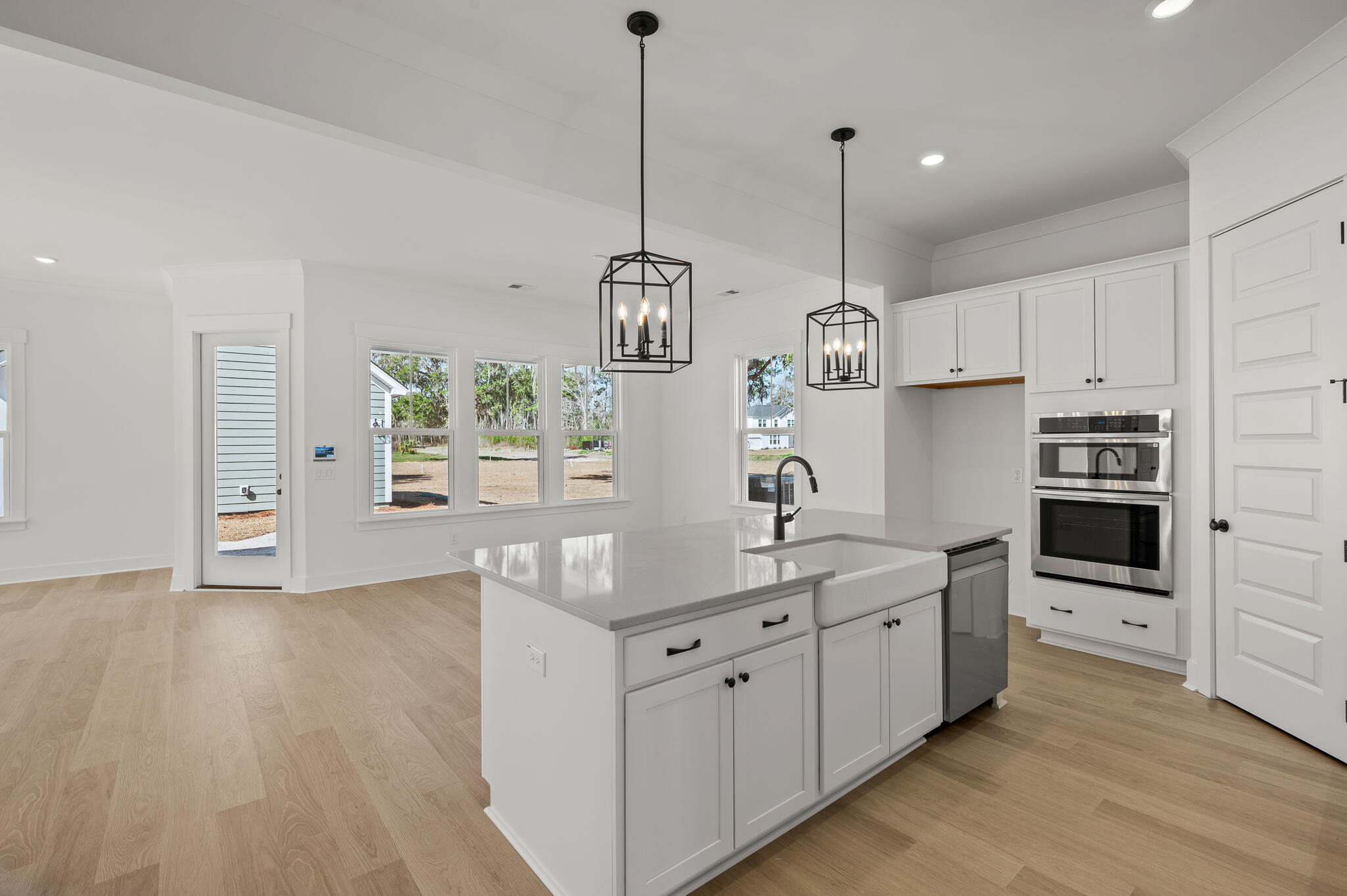 2841 Auldreeke Road Johns Island, SC 29455 - Photo 10 of 29 Kitchen and Dining