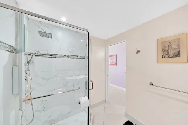 $299,000 | 2940 North Course Drive, Unit 811, Pompano Beach, FL 33069