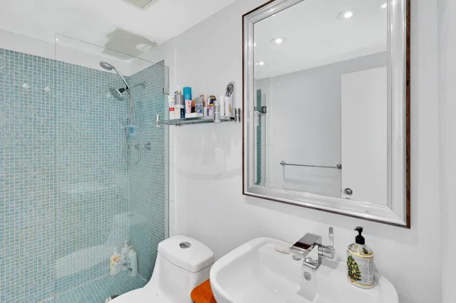 $299,000 | 2940 North Course Drive, Unit 811, Pompano Beach, FL 33069