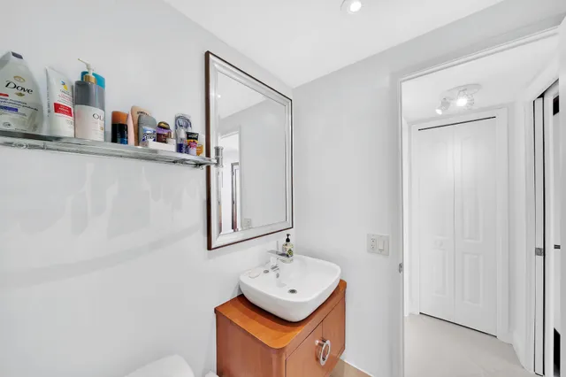 $299,000 | 2940 North Course Drive, Unit 811, Pompano Beach, FL 33069