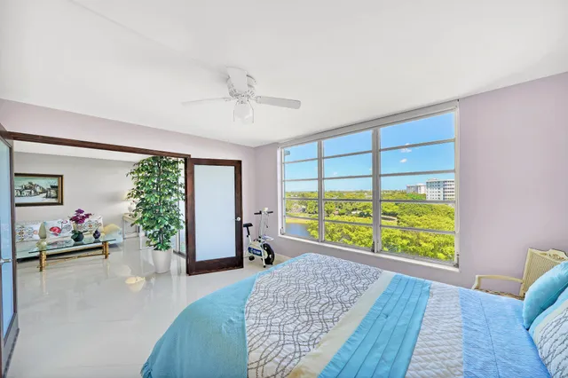 $299,000 | 2940 North Course Drive, Unit 811, Pompano Beach, FL 33069