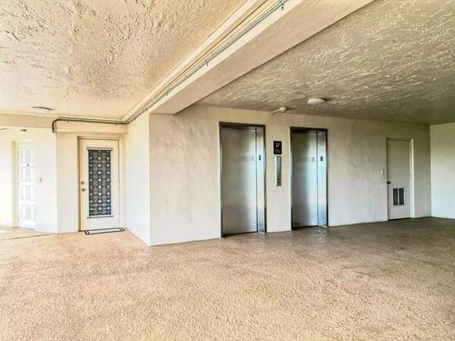 $299,000 | 2940 North Course Drive, Unit 811, Pompano Beach, FL 33069