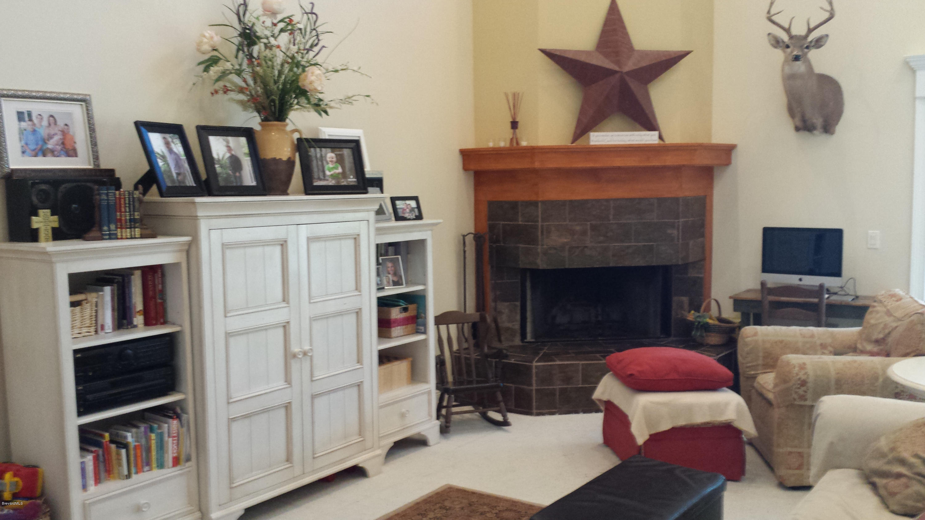 4243 Turtle Mound Road Melbourne, FL 32934 - Photo 18 of 25 Family Room