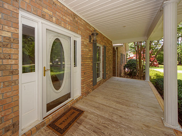 158 Old Winter Road Summerville, SC 29486 - Photo 5 of 47 Full Porch