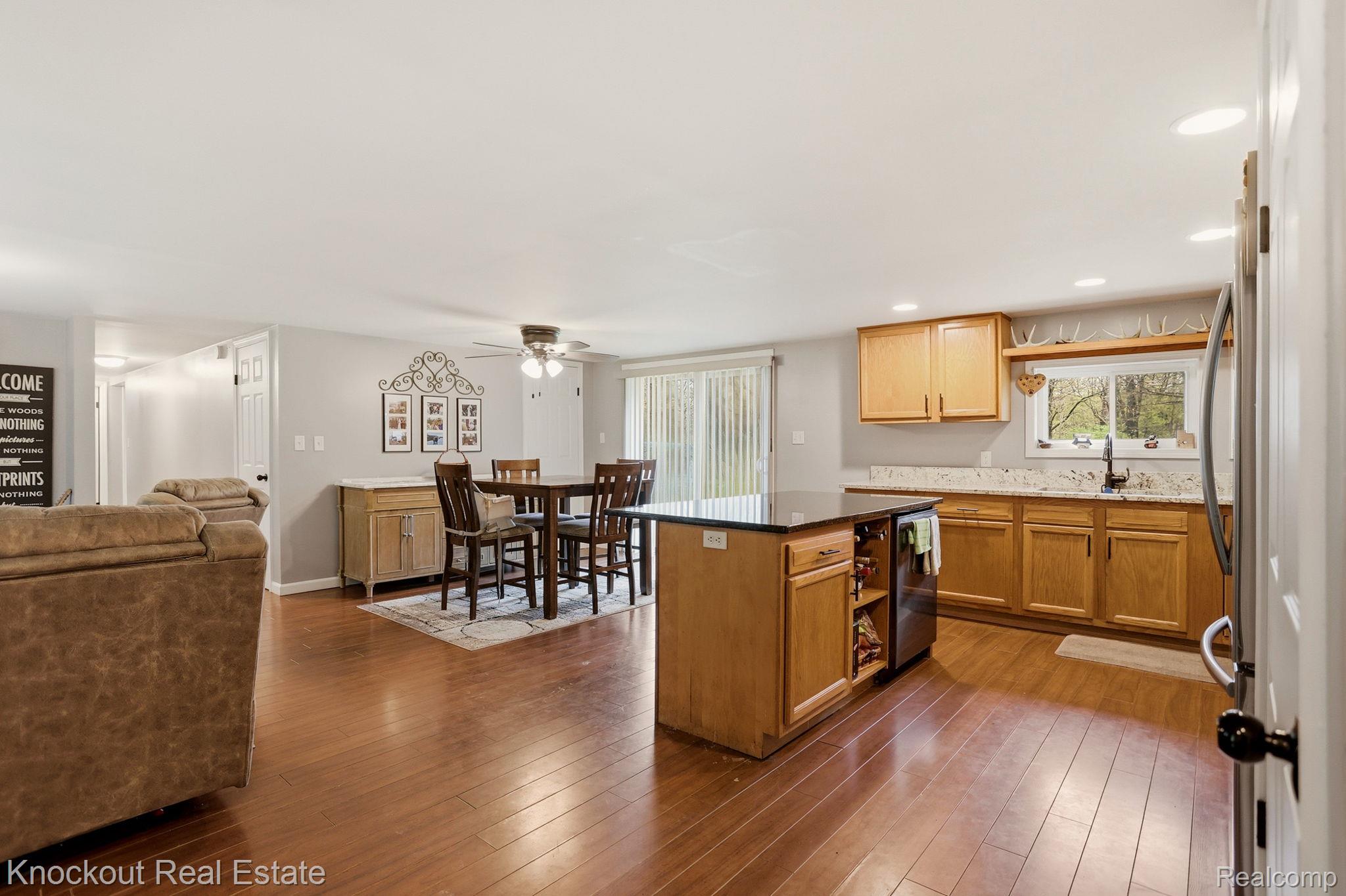7261 Hess Road Millington, MI 48746 - Photo 6 of 45 6-web-or-mls-7261 Hess Rd Millington -6.jpg