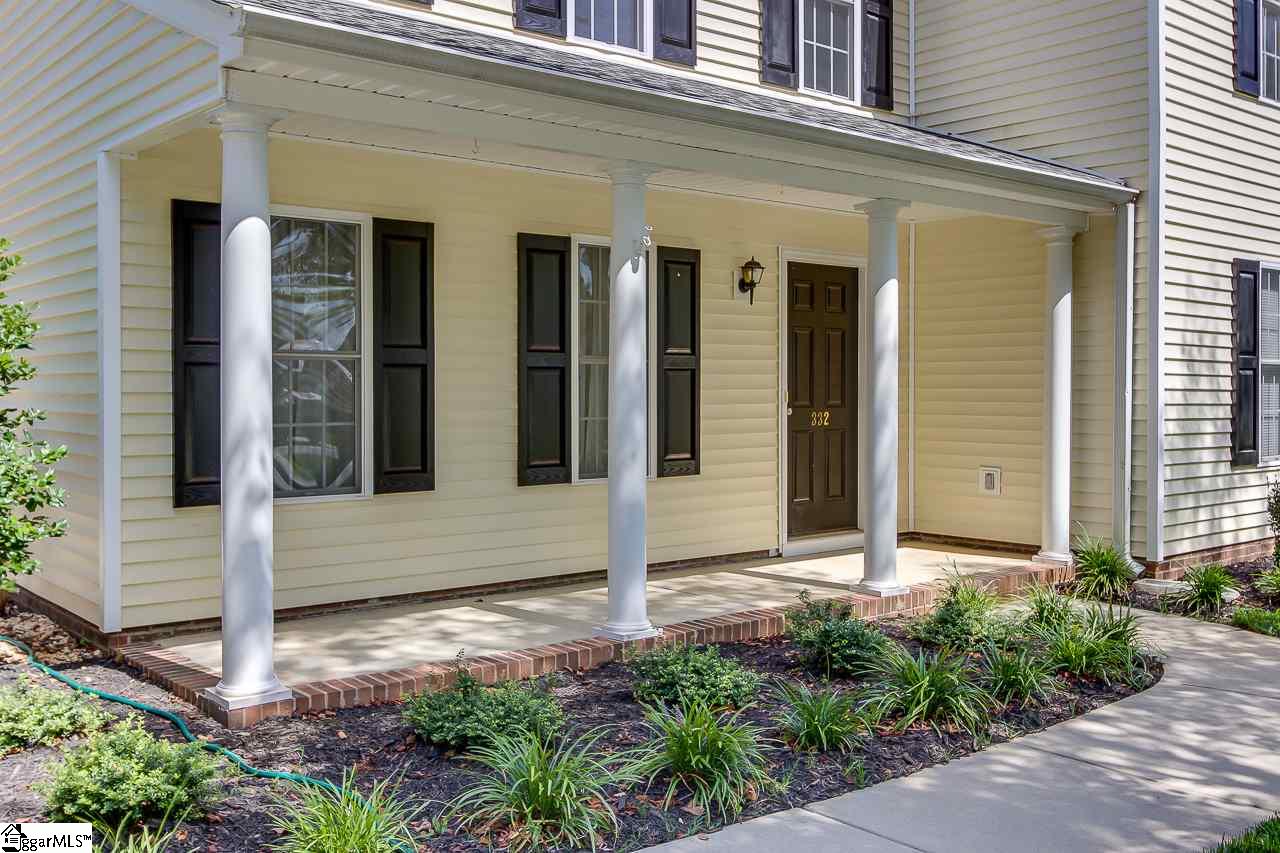 332 Springfield Circle Easley, SC 29642 - Photo 2 of 19 Gallery Image 2