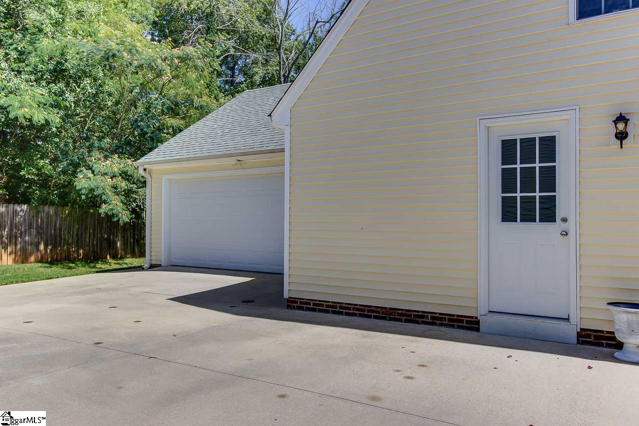 332 Springfield Circle Easley, SC 29642 - Photo 18 of 19 Gallery Image 18
