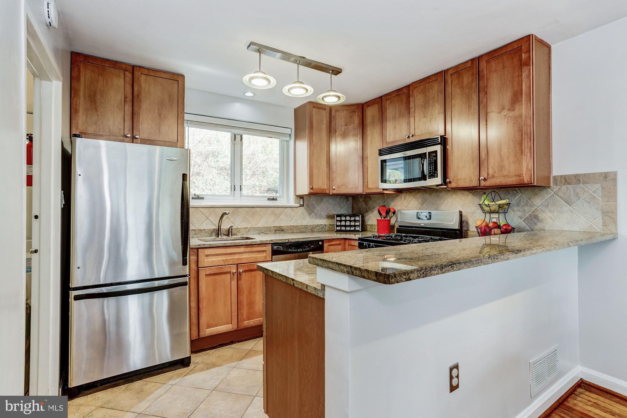 9013 Manchester Road Silver Spring, MD 20901 - Photo 8 of 23 Kitchen