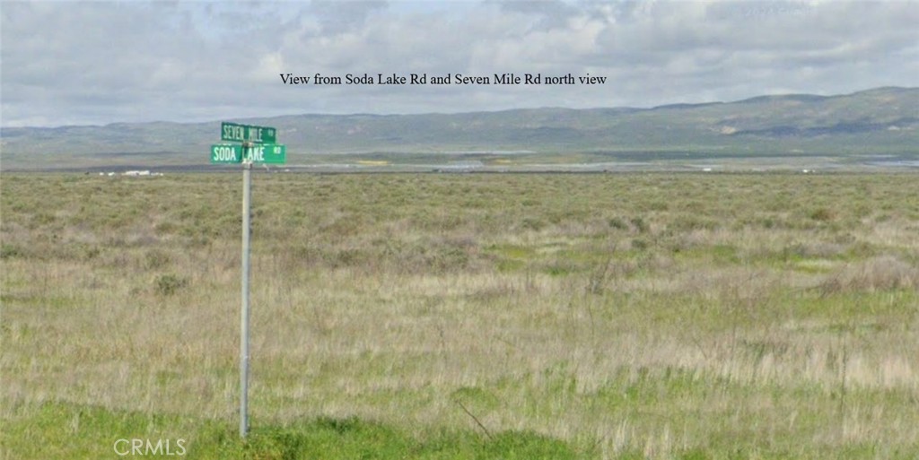 14440 Bloomfield Road Santa Margarita, CA 93453 - Photo 4 of 13 a view of a bathroom