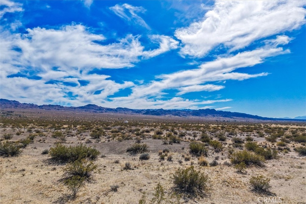65944 Pipeline Road Twentynine Palms, CA 92277 - Photo 2 of 29 a view of a sky view