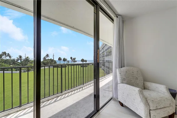 $795,000 | 1300 Florida A1A, Unit 311, Jupiter, FL 33477