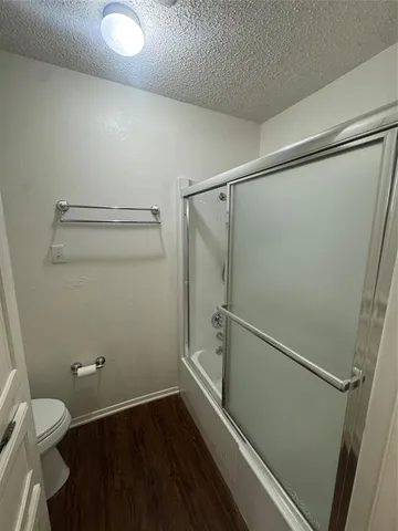 $1,750 | 408 Olson Court, Granbury, TX 76048