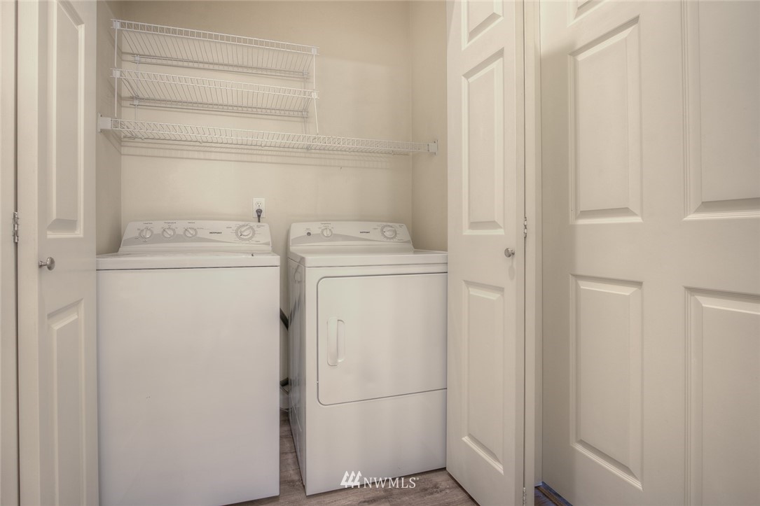 23908 Bothell Everett Highway, Unit D303 Bothell, WA 98021 - Photo 10 of 17