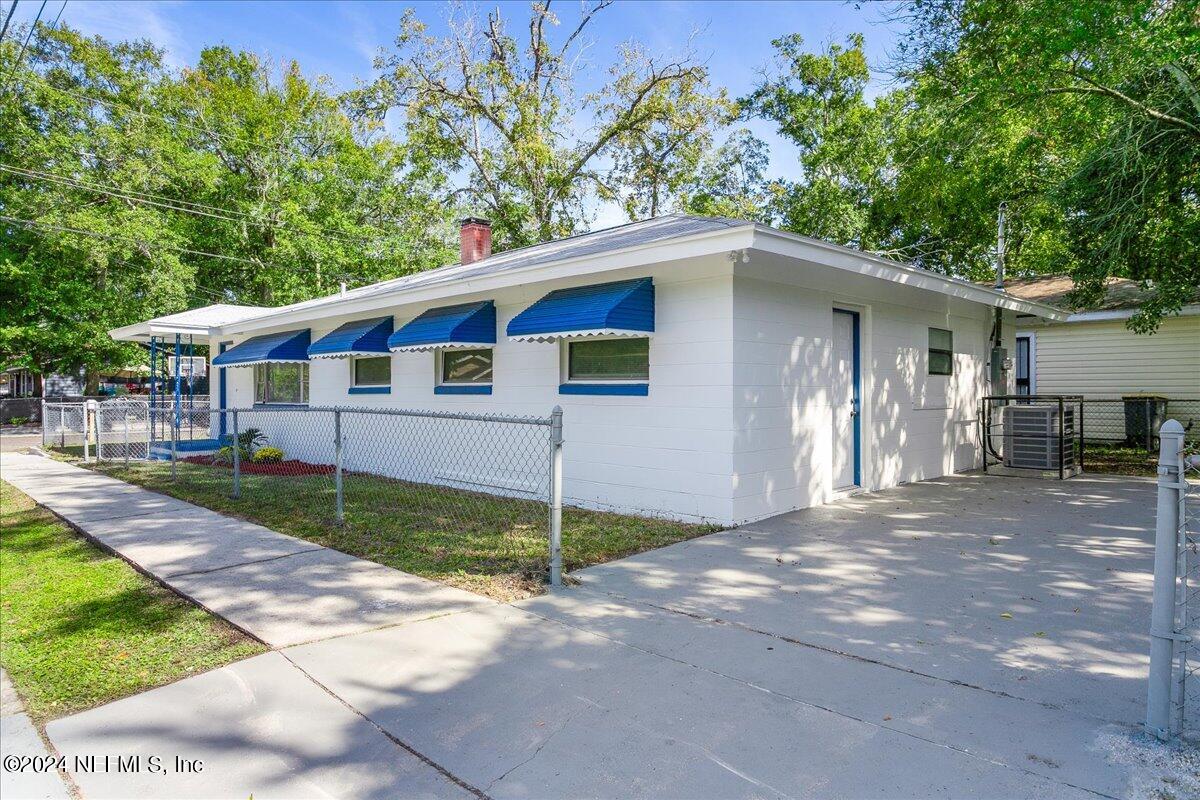 2038 Baldwin Street Jacksonville, FL 32209 - Photo 5 of 33 03-Baldwin St 2038 _04