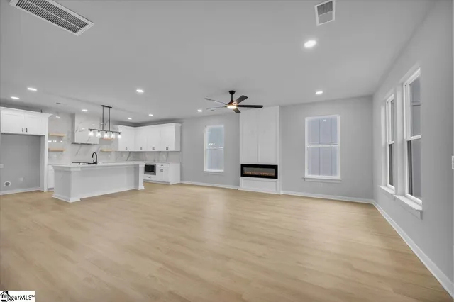 $389,000 | 124 Lyman Avenue, Duncan, SC 29334