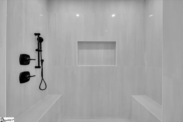 $389,000 | 124 Lyman Avenue, Duncan, SC 29334