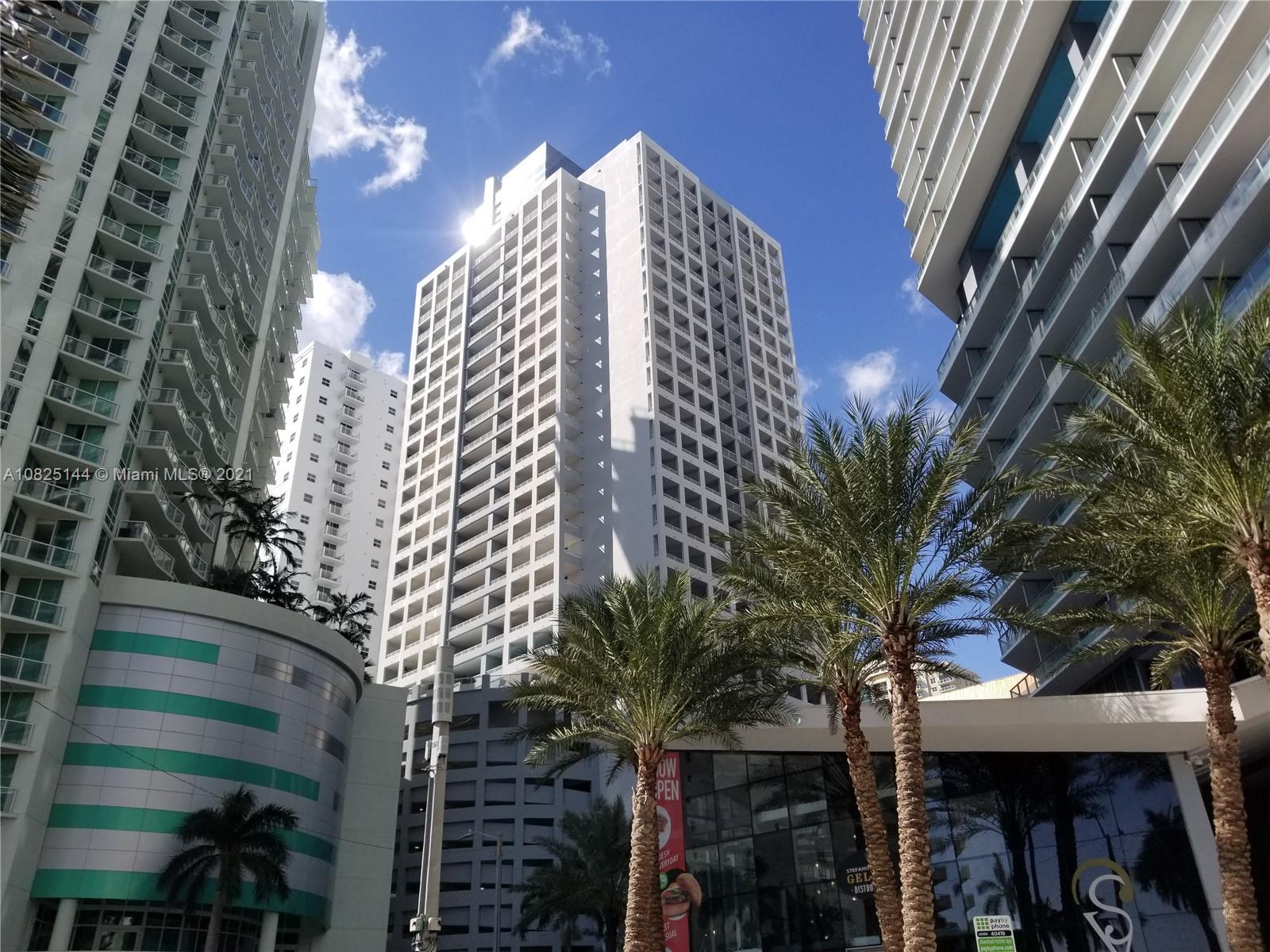 170 Southeast 14th Street, Unit 1507 Miami, FL 33131 - Photo 2 of 25 a view of a tall building