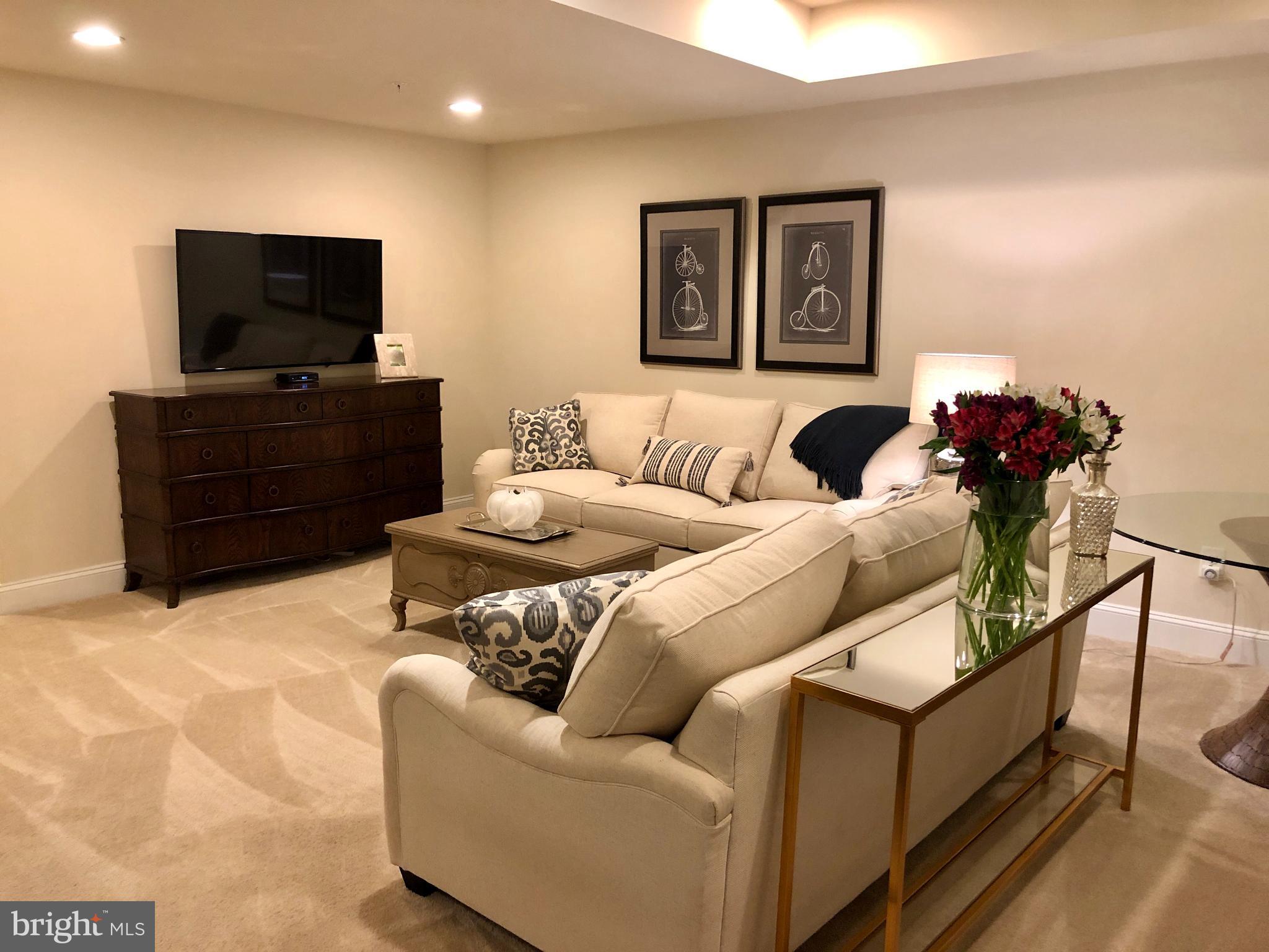 854 Stonecliffe Road Malvern, PA 19355 - Photo 17 of 19