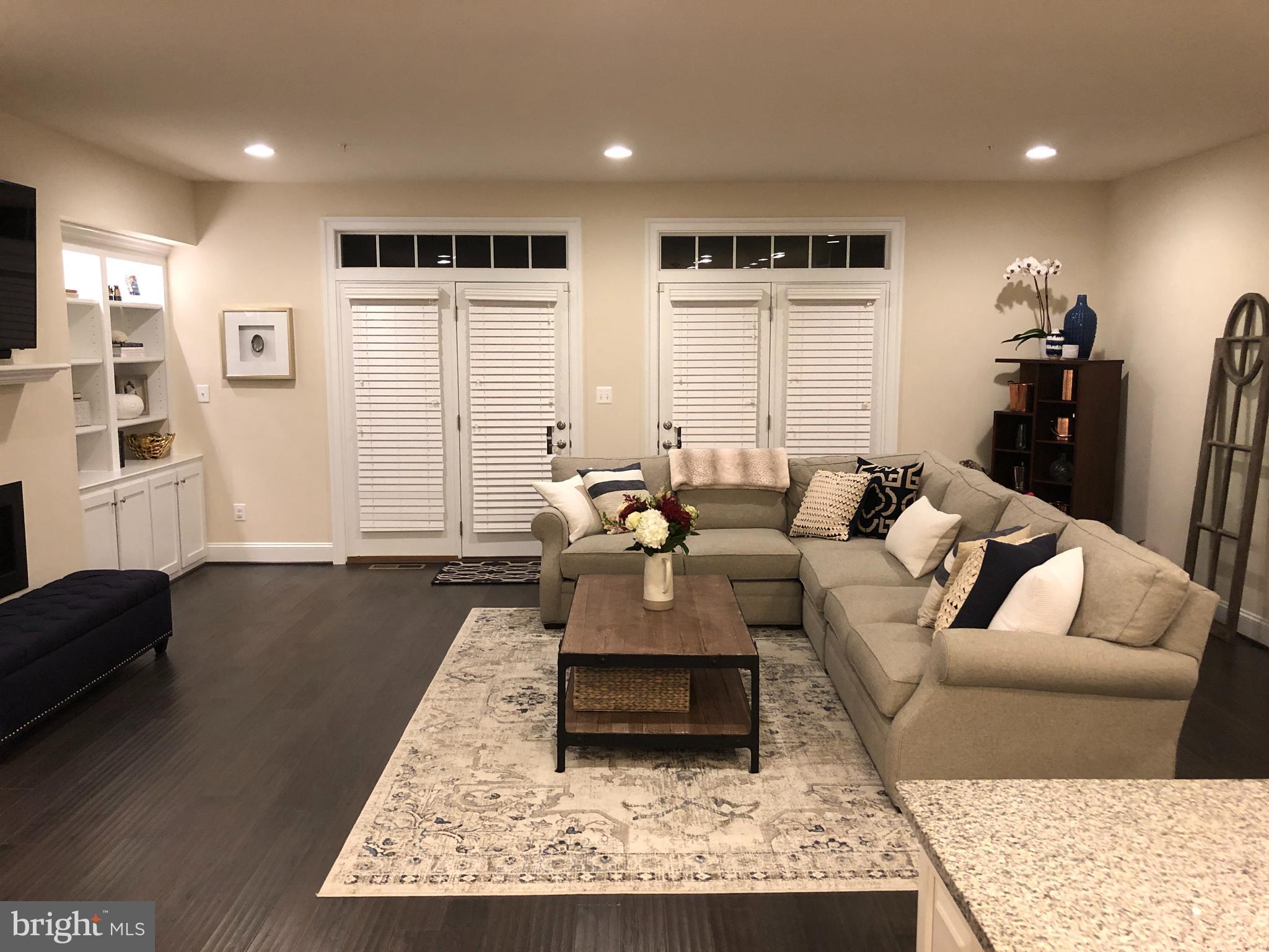 854 Stonecliffe Road Malvern, PA 19355 - Photo 2 of 19 Custom Built ins