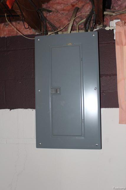 3122 Trafford Road Royal Oak, MI 48073 - Photo 18 of 18 NEWER ELECTRICAL PANEL