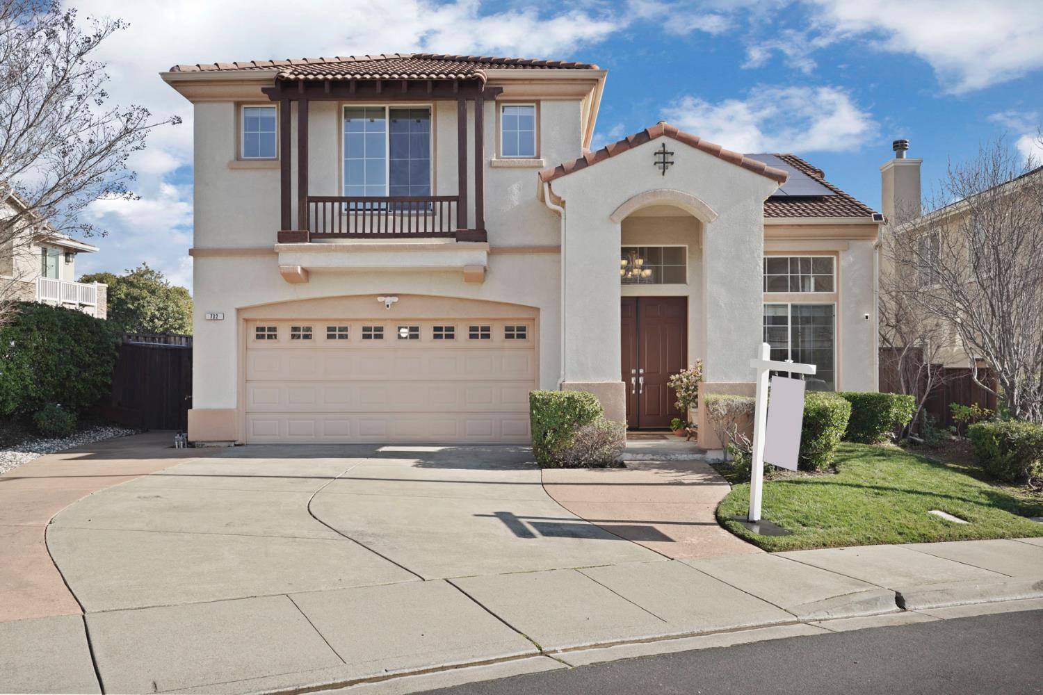 732 Pradera Way San Ramon, CA 94583 - Photo 1 of 45 a front view of a house with garden