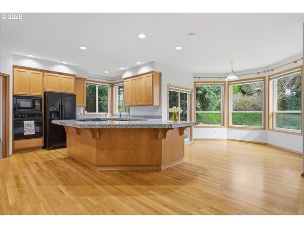 $725,000 | 14822 Southeast 132nd Avenue, Clackamas, OR 97015