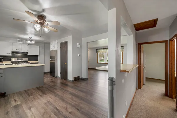 $499,900 | 2110 Elm View Drive, Green Bay, WI 54304
