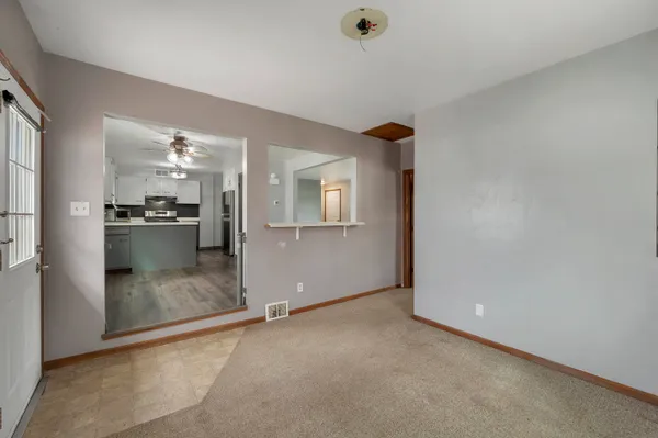 $499,900 | 2110 Elm View Drive, Green Bay, WI 54304