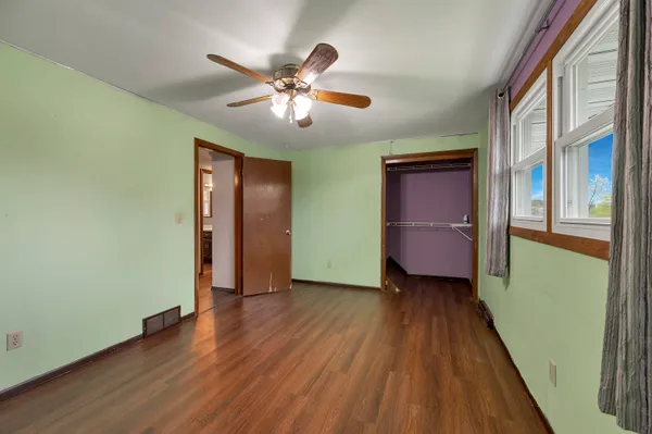 $499,900 | 2110 Elm View Drive, Green Bay, WI 54304