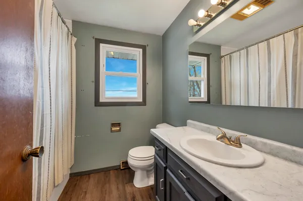 $499,900 | 2110 Elm View Drive, Green Bay, WI 54304