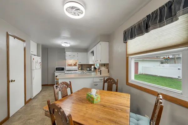$499,900 | 2110 Elm View Drive, Green Bay, WI 54304