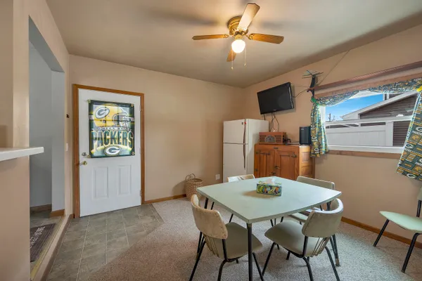 $499,900 | 2110 Elm View Drive, Green Bay, WI 54304
