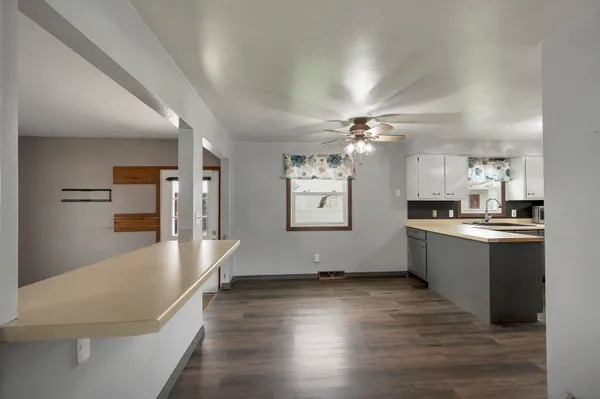 $499,900 | 2110 Elm View Drive, Green Bay, WI 54304