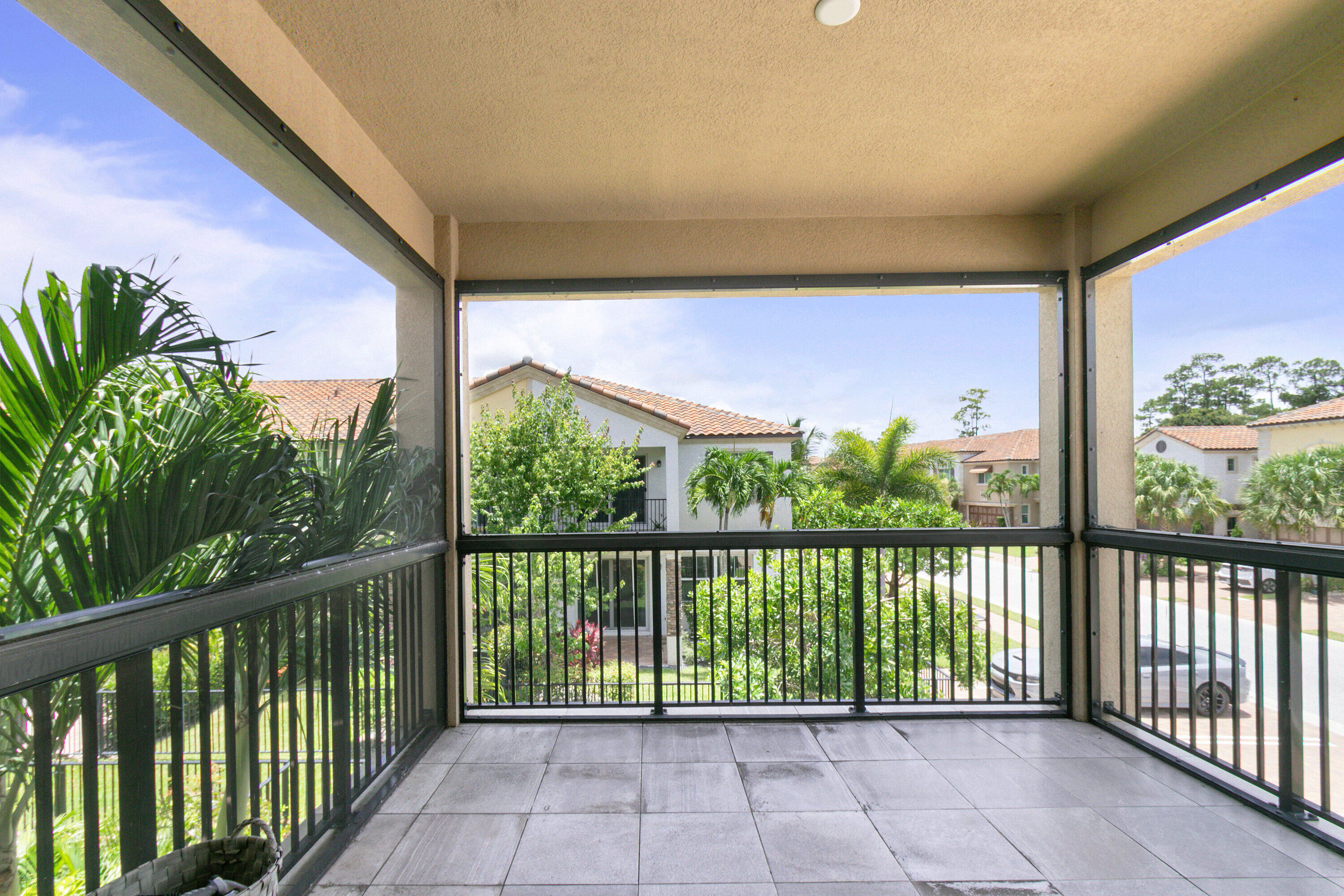 15862 Binks Pointe Terrace Wellington, FL 33414 - Photo 23 of 29 15862 Binks Pointe Ter-print-028-025-Own