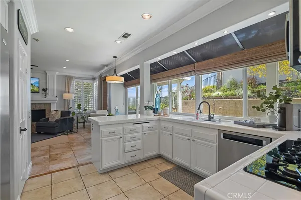 $1,650,000 | 2 Saddleridge, Aliso Viejo, CA 92656
