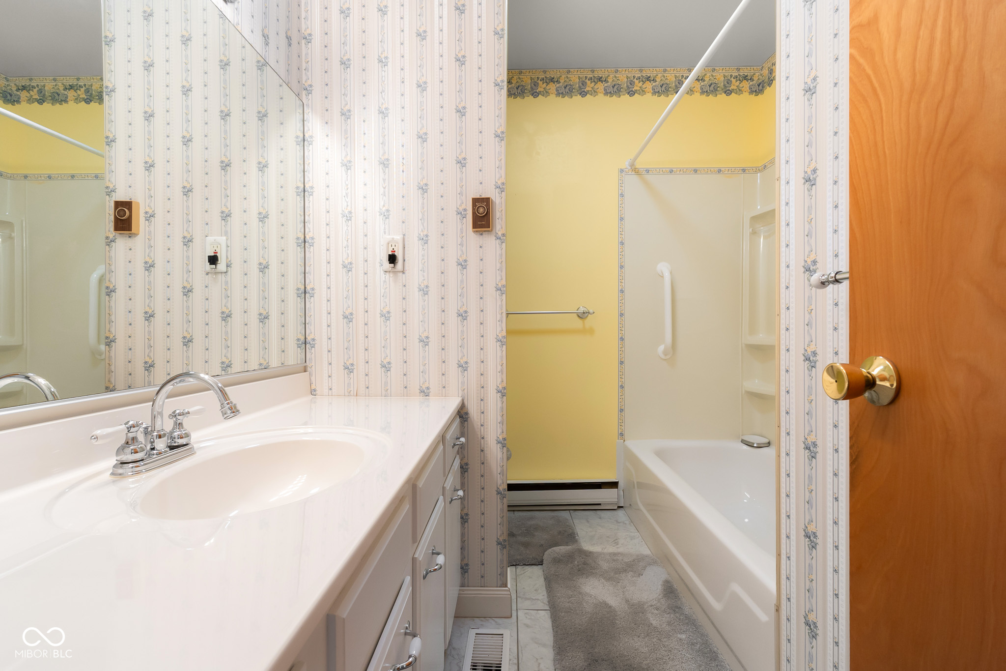 3030 Flintwood Drive Columbus, IN 47203 - Photo 30 of 58