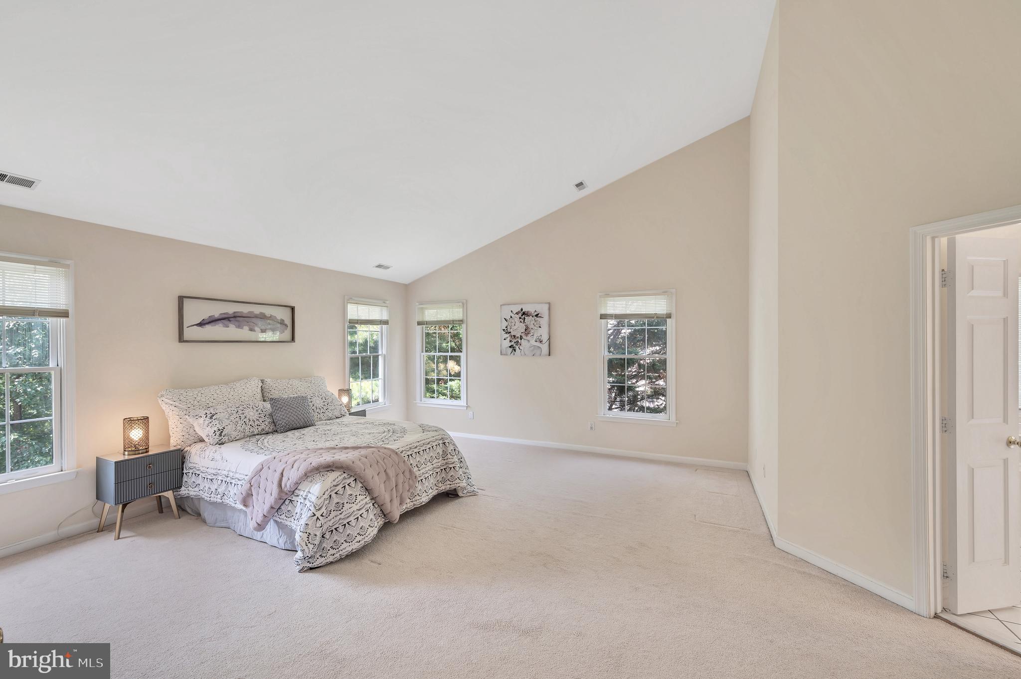 18700 Severn Road Gaithersburg, MD 20879 - Photo 39 of 42