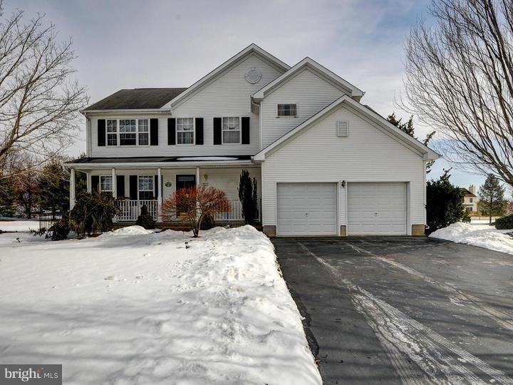 21 Amberfield Road Robbinsville, NJ 08691 - Photo 1 of 25 Exterior Front