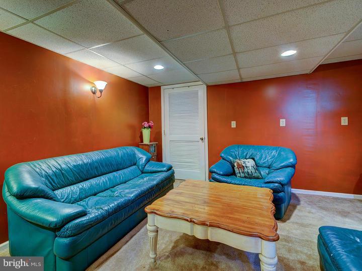 21 Amberfield Road Robbinsville, NJ 08691 - Photo 19 of 25 Basement - Finished