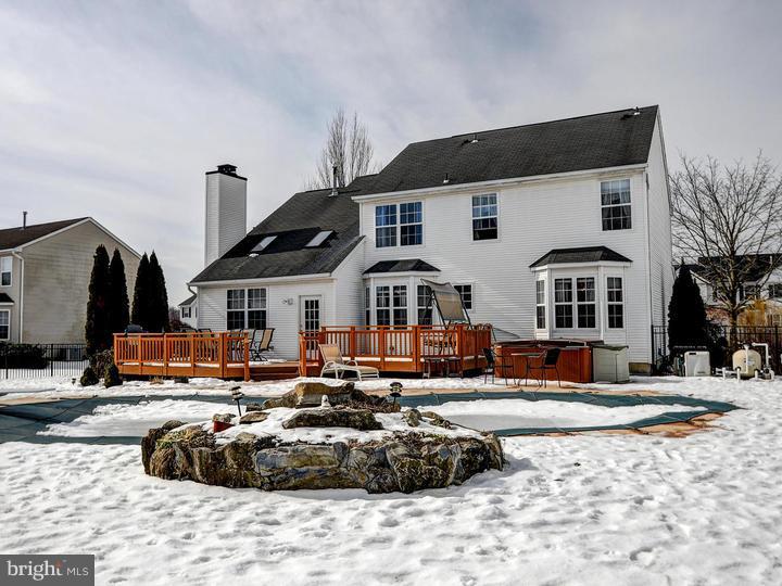 21 Amberfield Road Robbinsville, NJ 08691 - Photo 23 of 25 Exterior Back