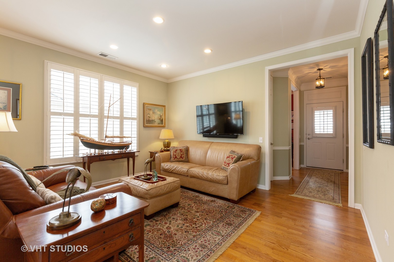 2531 Rolling Ridge Elgin, IL 60124 - Photo 3 of 35
