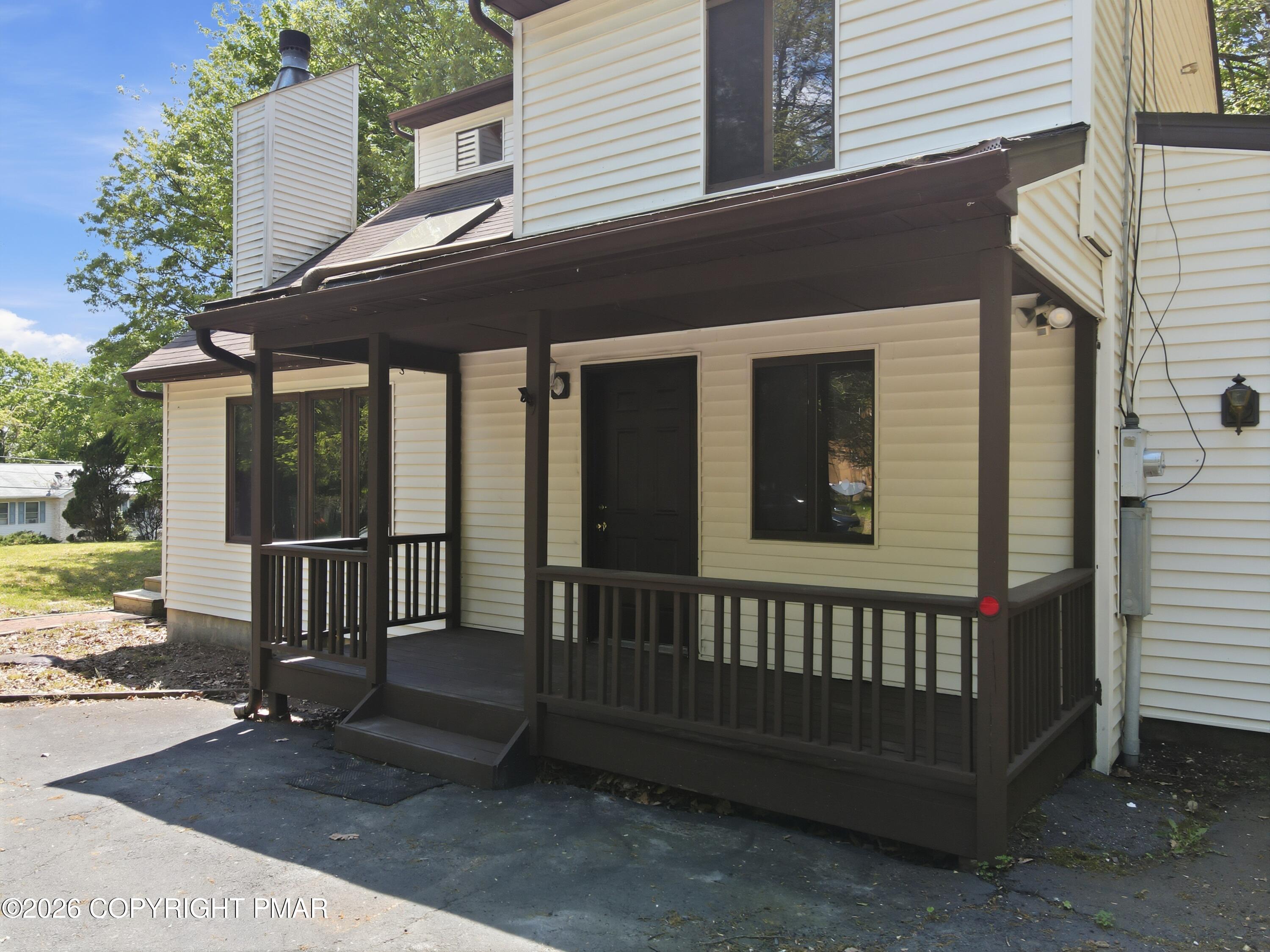 107 Morris Place Bushkill, PA 18324 - Photo 39 of 52 073_dji_fly_20260518_123816_333_17791223