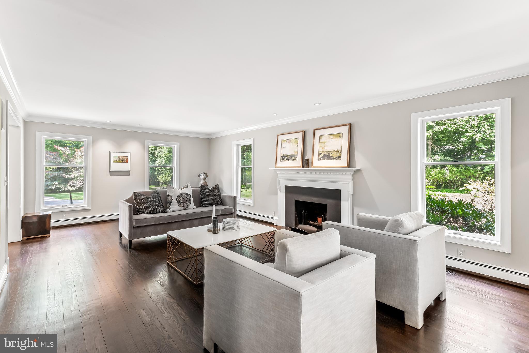 1500 Broadway Road Lutherville-Timonium, MD 21093 - Photo 24 of 86 living room