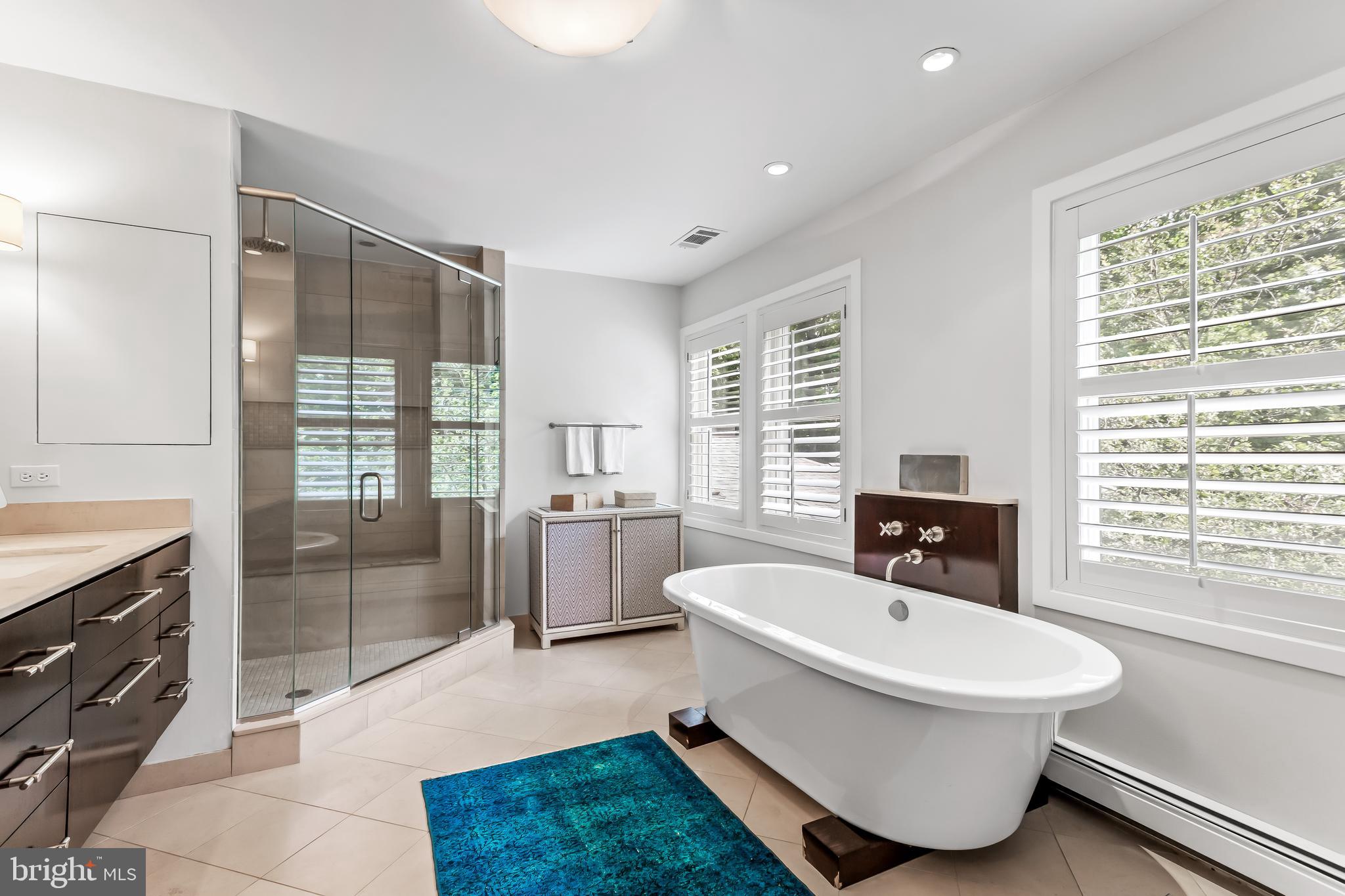 1500 Broadway Road Lutherville-Timonium, MD 21093 - Photo 54 of 86 Soaking tub