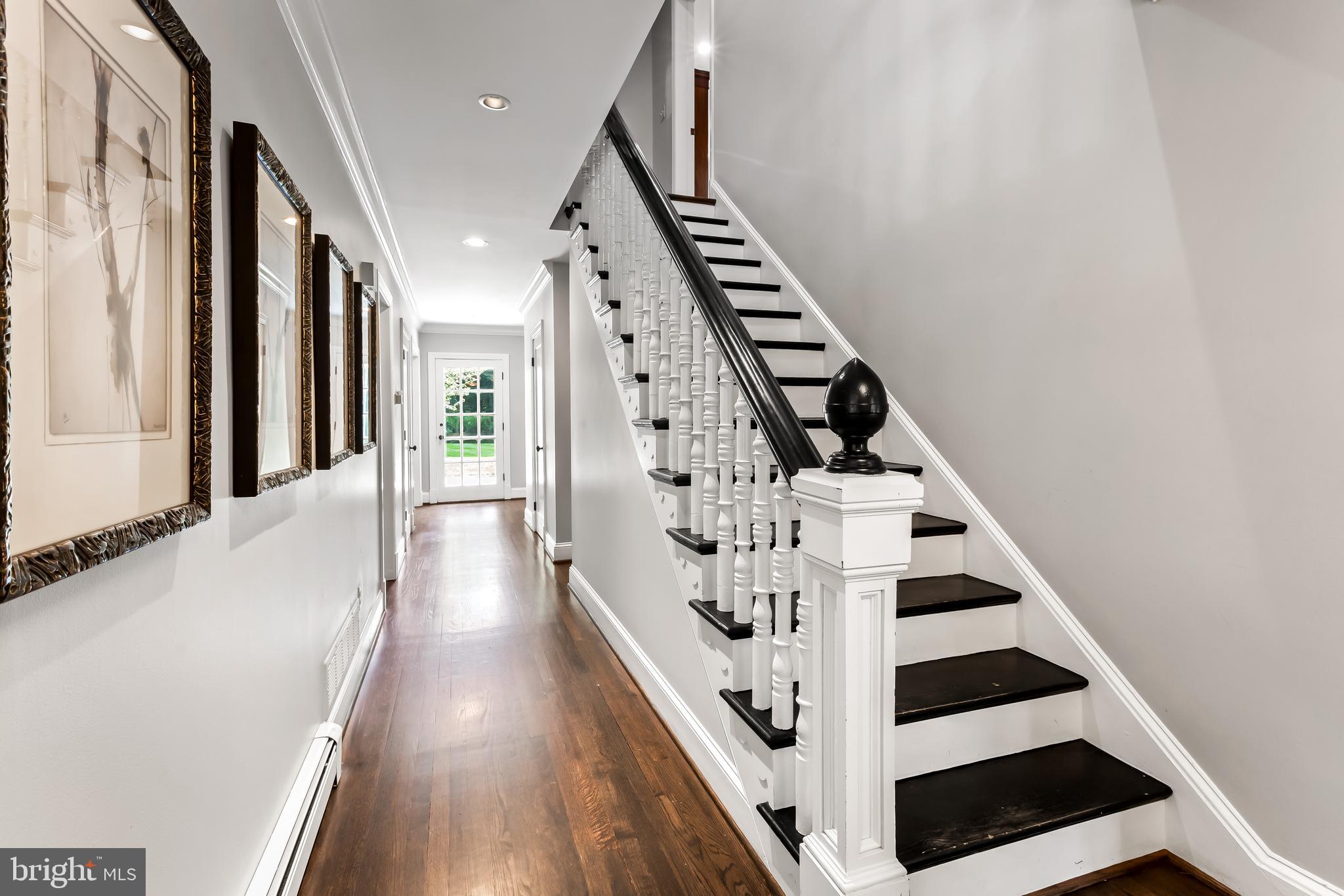 1500 Broadway Road Lutherville-Timonium, MD 21093 - Photo 9 of 86 Center hall design