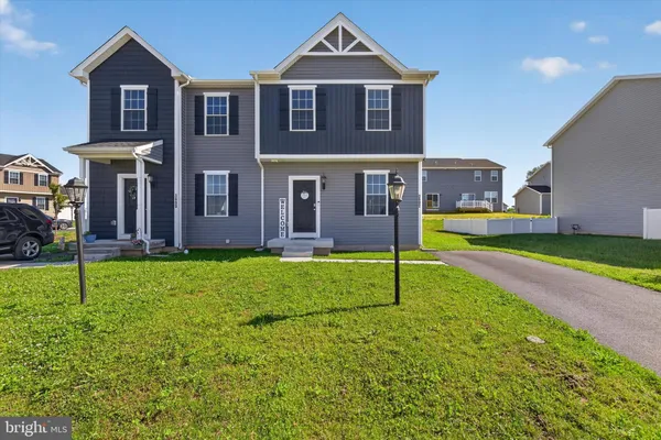 $299,900 | 3602 Fieldstone Drive, Dover, PA 17315