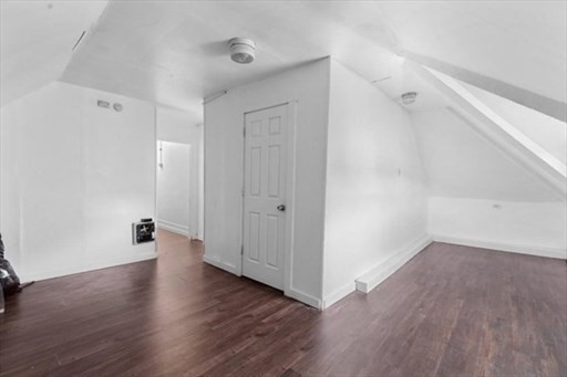 24 Adams Street Springfield, MA 01105 - Photo 6 of 12