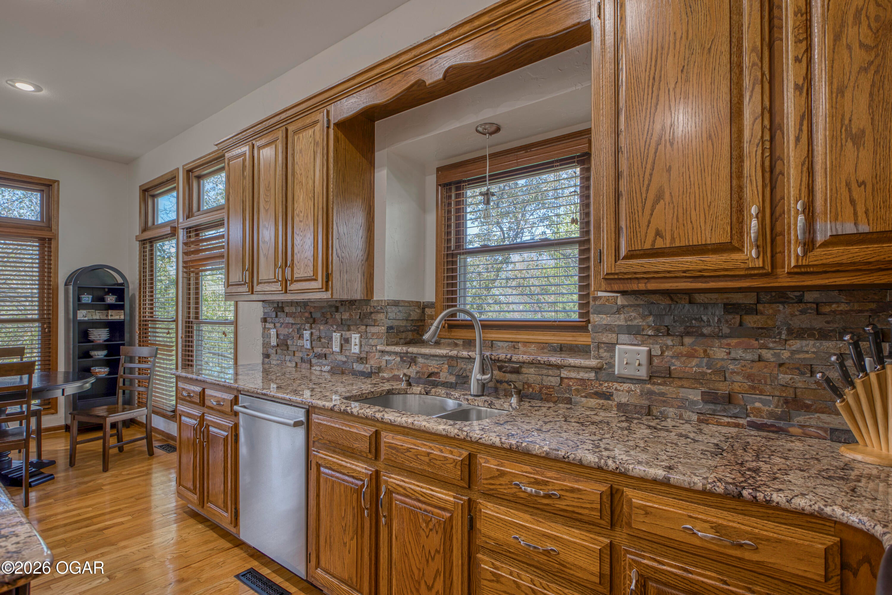 830 Rustic Ridge Drive Joplin, MO 64804 - Photo 13 of 57 Gallery Image 13