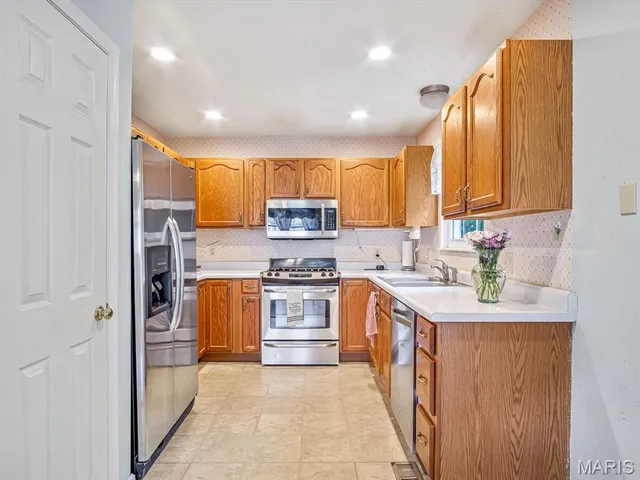 $240,000 | 109 Miller Court, Valmeyer, IL 62295